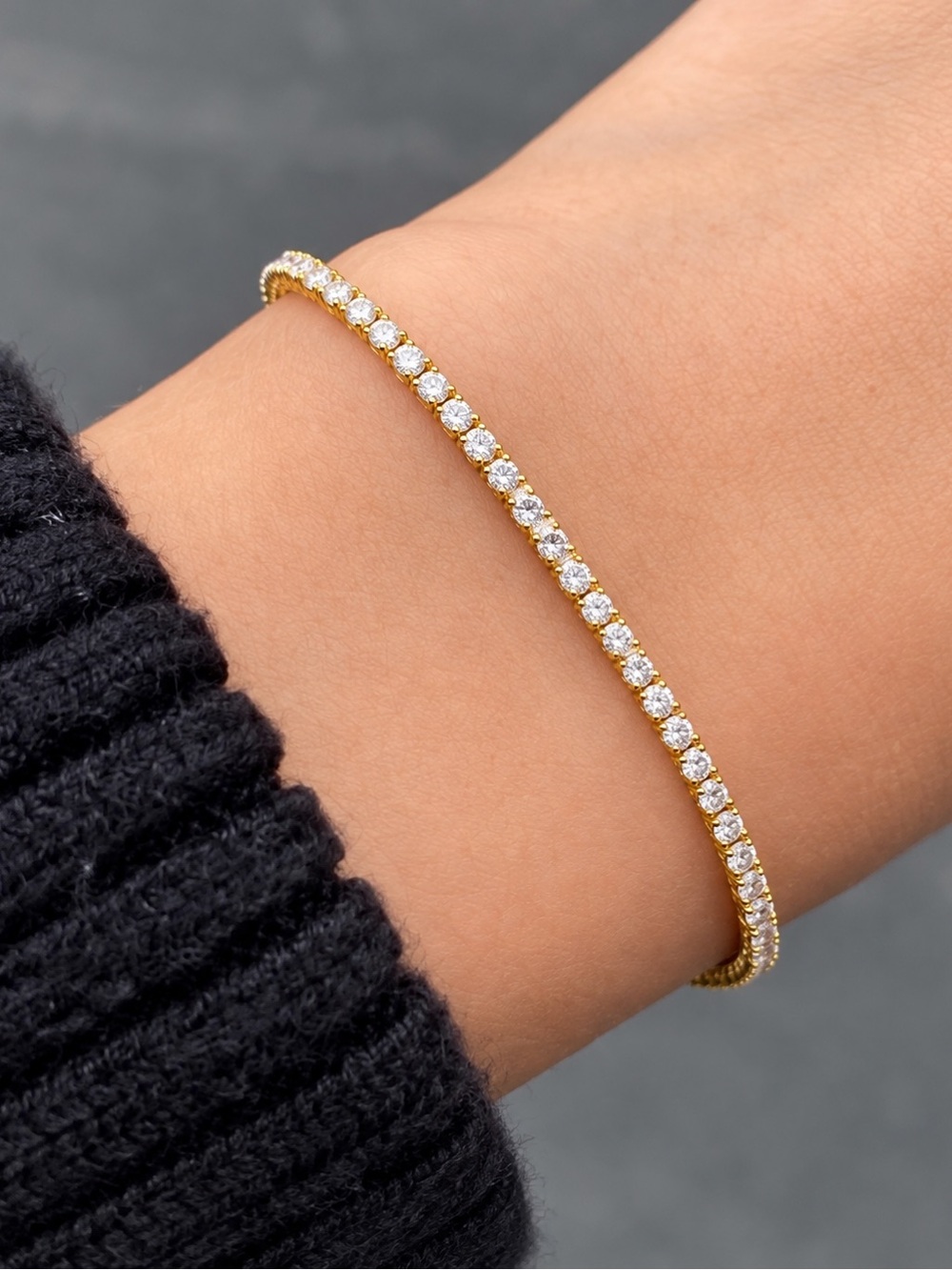 18k White Gold Plated Tennis
Bracelet